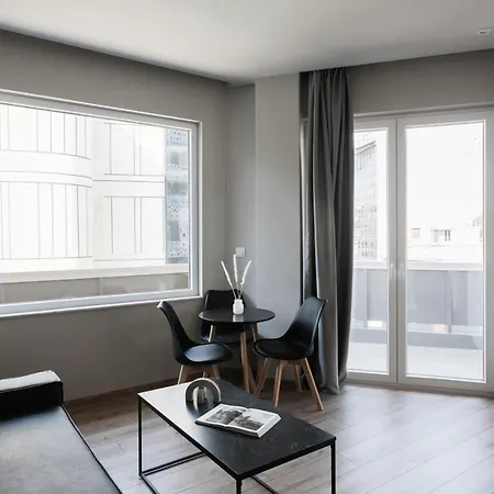 Wyz By Upstreet Apartment